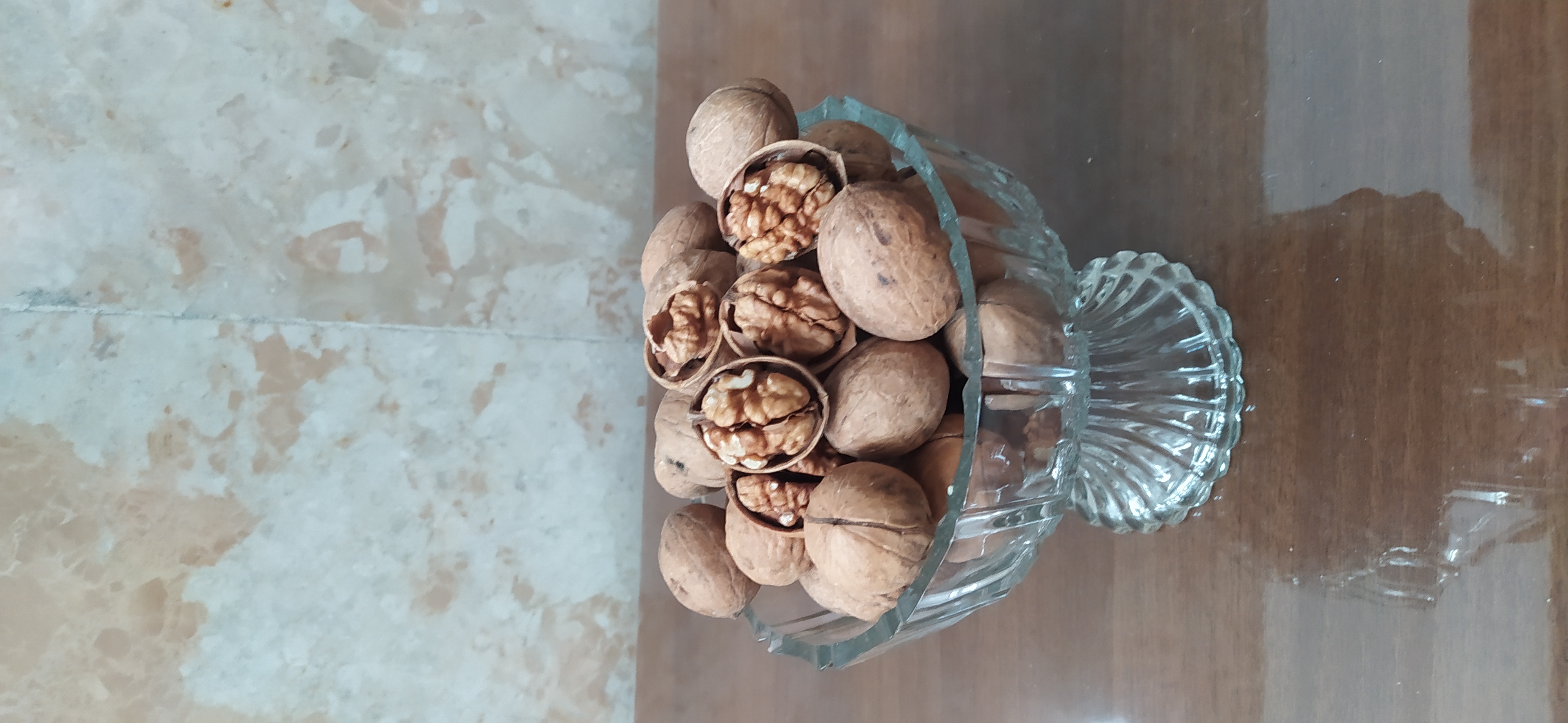 گردو محلی پوست توری درجه یک