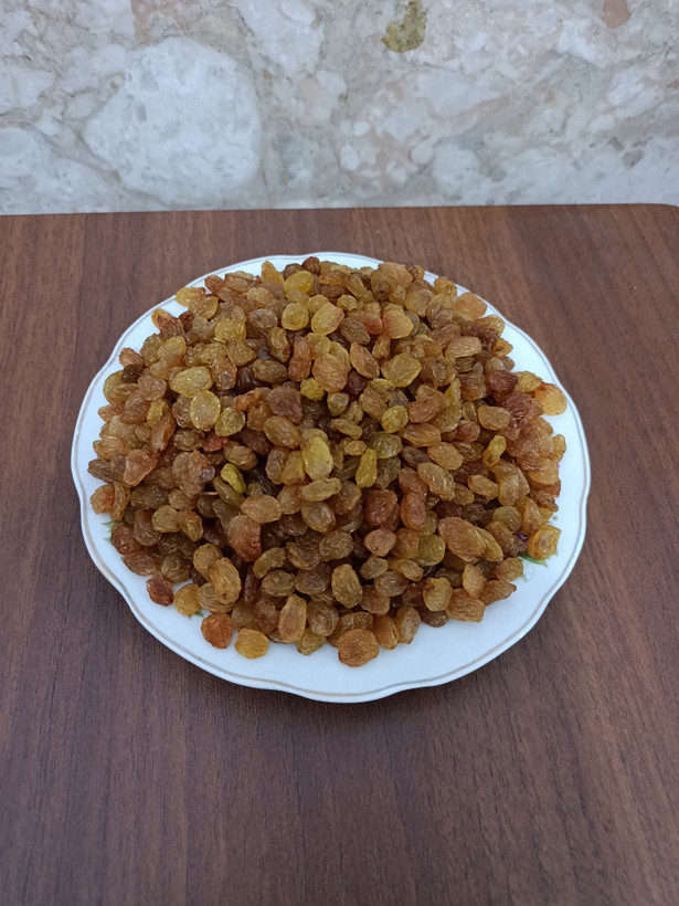 کشمش پلویی طلایی درجه یک